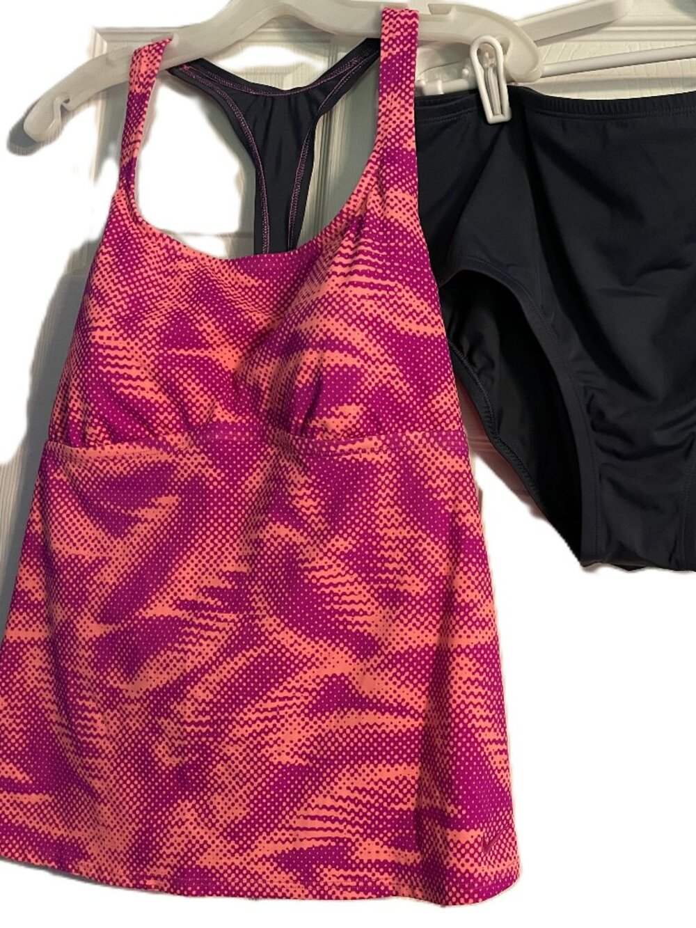 🔥 NIKE Two‑Piece Racerback Swimsuit — 1X — Bold, Bright & Ready to Make Waves!